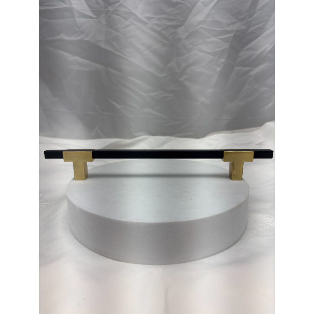 Amerock Urbanite 6-5/16" Cabinet Pull – Brushed Gold & Matte Black