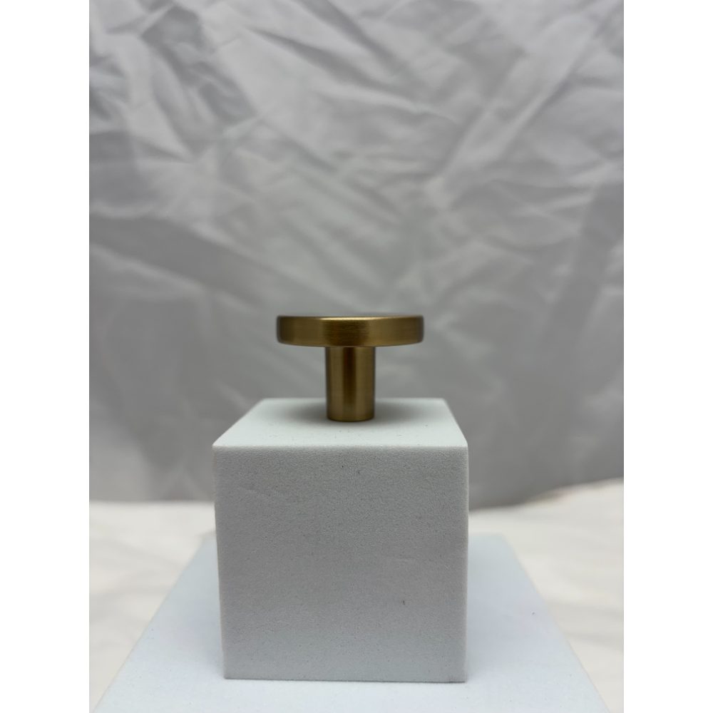 Amerock Versa 1-3/8" (35mm) Champagne Bronze Cabinet Knob